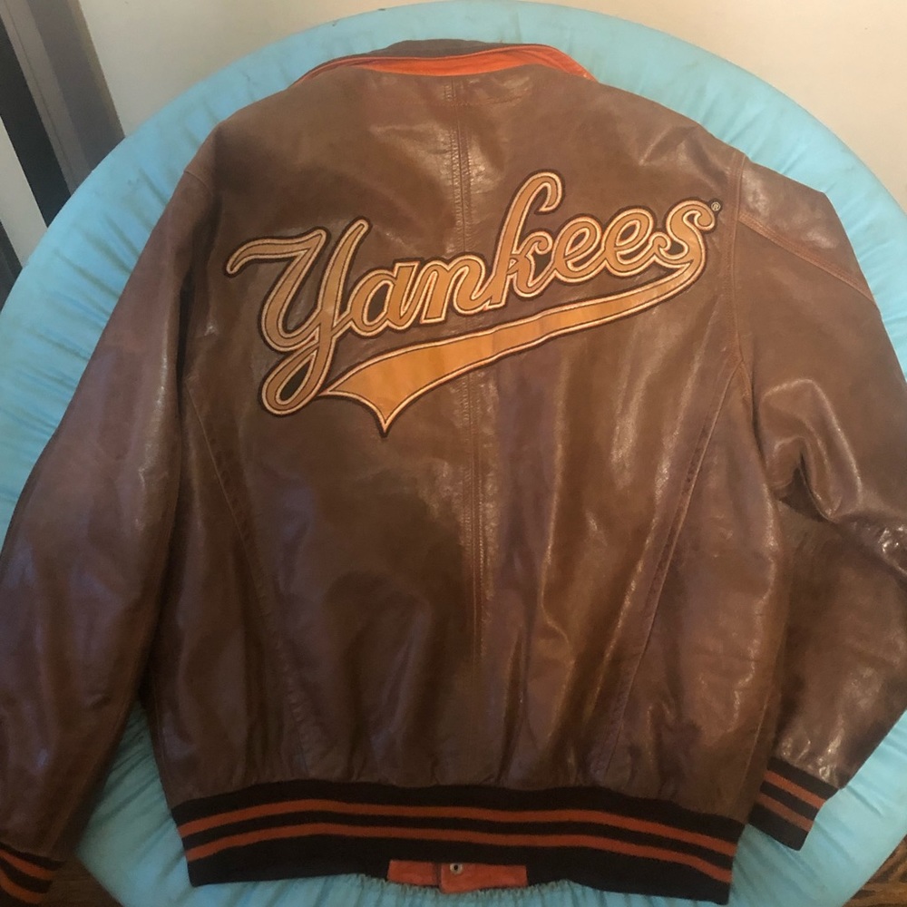 Jacket - Picture 3 of 3